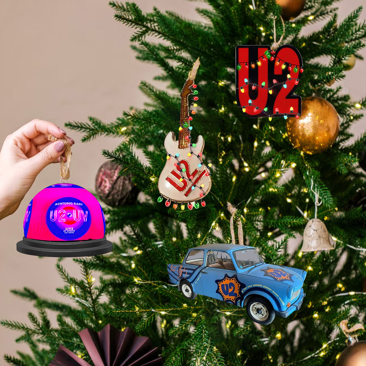 U2 Festive Collectibles Premium Advent Calendar 2025